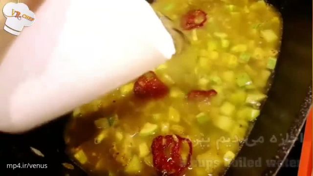 دستور پخت سوپ گیاهی با طعم آویشن (سالم و مقوی و مناسب برای افراد رژیمی)