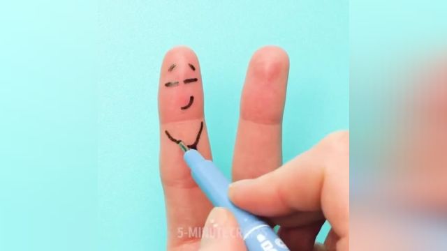 آموزش ویدیویی نقاشی روی انگشت دست با خودکار برای کودکان !