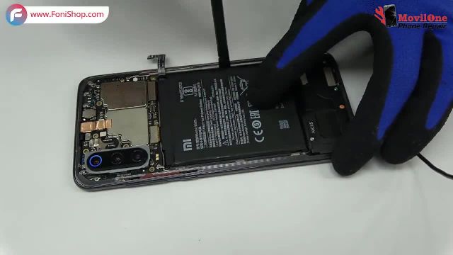 تعویض باتری گوشی Xiaomi Mi9 - فونی شاپ