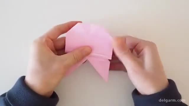 آموزش تصویری ساخت پروانه‌های کاغذی زیبا برای تزئین دیوار !