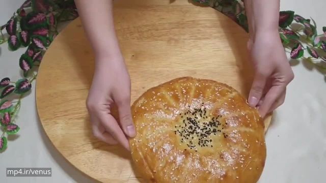 فیلم آموزش طرز تهیه نان جوپرک ساده در منزل !