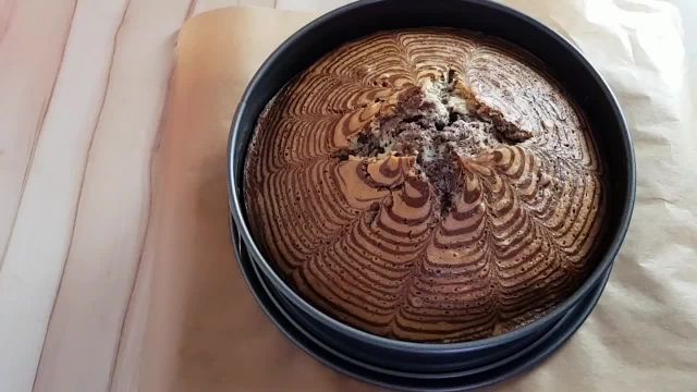 طرز تهیه کیک مرمری نرم و لطیف با طعم و رنگ فوق العاده