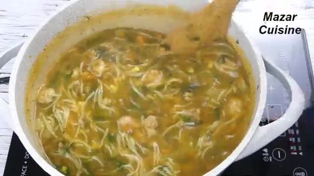 فیلم آموزش درست کردن سوپ مقوی سالم و خوشمزه و به عنوان پیش غذایی عالی 