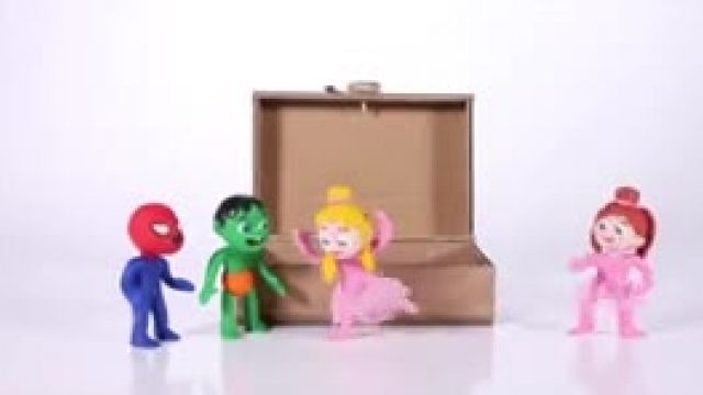 دانلود انیمیشن خانواده خمیری  این قسمت Kids Building A Music Box 