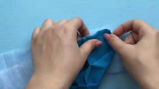 آموزش طراحی پیراهن پری دریایی باربی