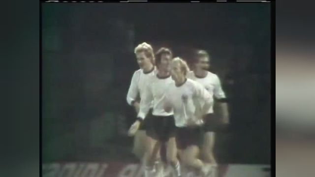آخرین گل ملی قیصر و هینکس؛ ولز 0-2 آلمان(1976)