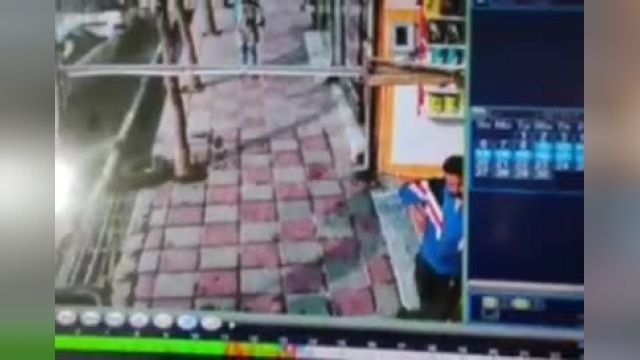حمله سگ ولگرد به یک کودک در شهرستان نصیرشهر استان تهران | ویدیو