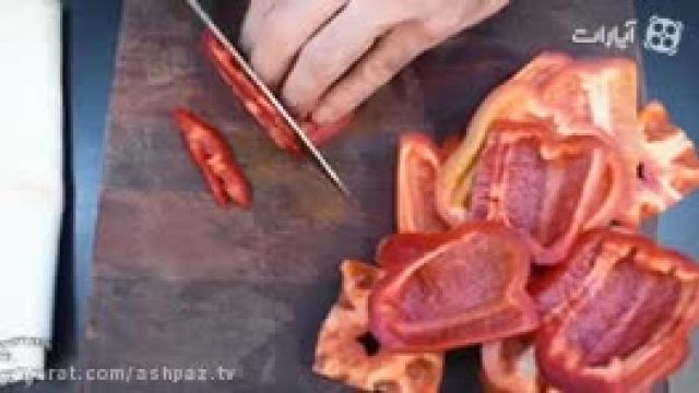 آموزشطرز تهیه ادویه پاپریکا با طعم بینظبر 