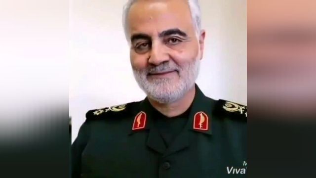 ویدیو مداحی سردار سلیمانی عزیز با صدای حسین مشکینی