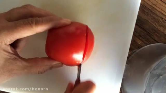 آموزش نحوه خشک کردن گوجه فرنگی ساده و راحت