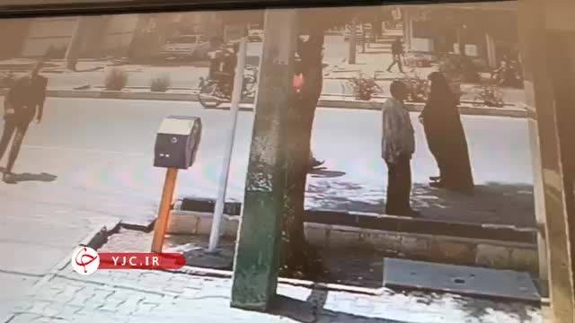 فیلم سرقت گوشی یک زن در مشهد توسط موتورسواران در روز روشن 
