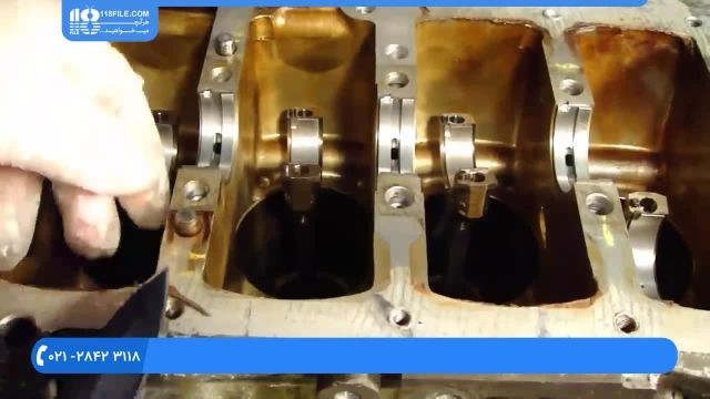 آموزش تعمیر موتور تویوتا - تمیز کردن سطح و صفحه یاتاقان ها بستن قطعات موتور