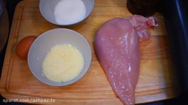 طرز تهیه شنیسل مرغ حرفه ای و خوشمزه  با سینه و کتف مرغ