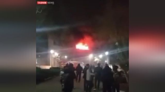آتش‌سوزی مرگبار در دانشگاه صنعتی اصفهان | فیلم 