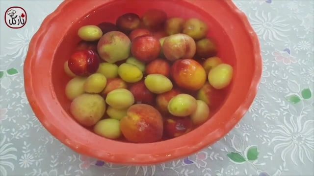 نکات و تکنیکهای خشک کردن میوه های تابستانی در خانه با سه روش