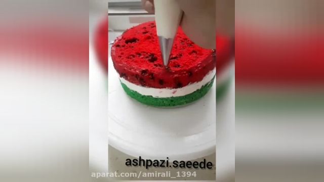آموزش دستور تهیه کیک به شکل هندوانه با طعم جدید 