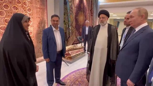 بازدید پوتین از نمایشگاه فرش دستباف ایرانی | فیلم