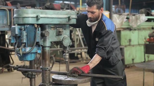 مستند صنعتی "شرکت تجهیزات مدارس ایران"