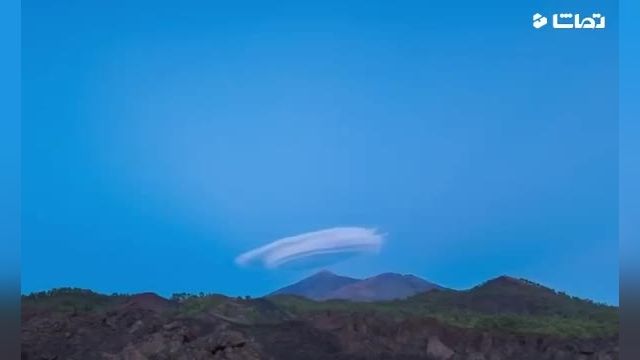 ابر چرخان حیرت انگیز روی قله کوه