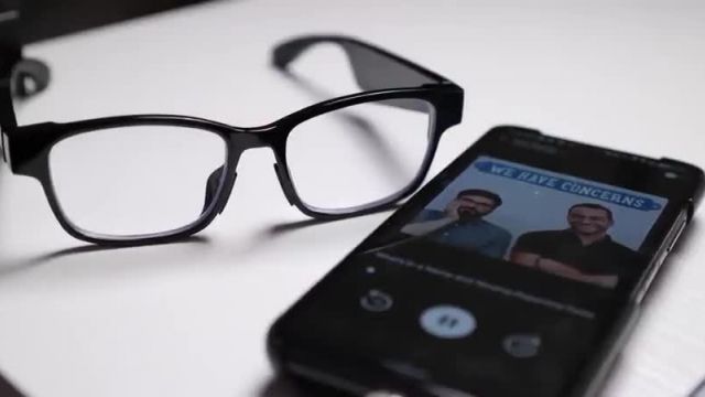 عینک هوشمند و بسیار خلاقانه ریزر با اسپیکر و میکروفون !