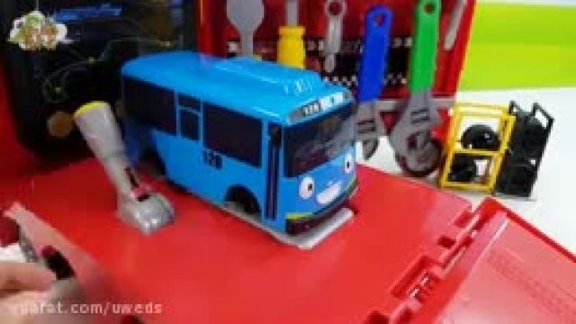 برنامه کودک ماشین بازی در دنیای اسباب بازی های اتوبوس های کوچولو