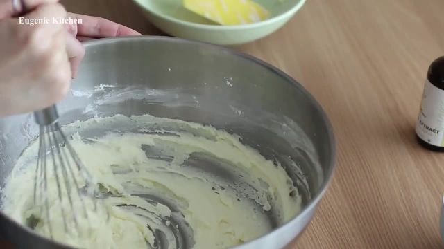 روش پخت و نحوه تزیین کوکی با سده ترین روش در خانه 