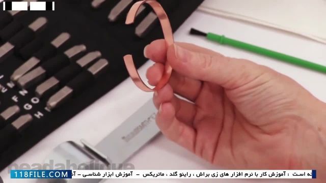 آموزش جواهرسازی رایگان-مهرزنی حروف برروی دست بند
