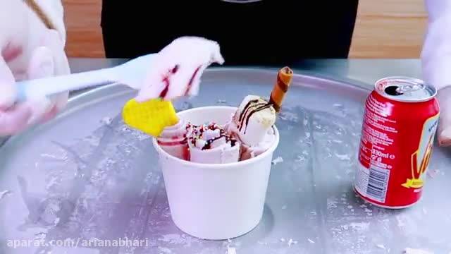 طرز تهیه بستنی رولی با سس شکلات و شیر بدون نیاز به بستنی ساز