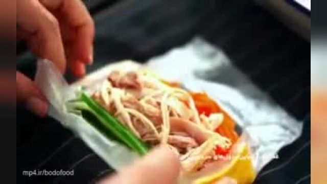روش پخت سوپ نودل و گوشت و رول های سرد ویتنامی