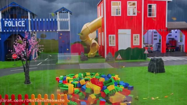 برنامه کودک _ بازی و خانه ساختن بچه ها با اجر ها و ماشین هایشان