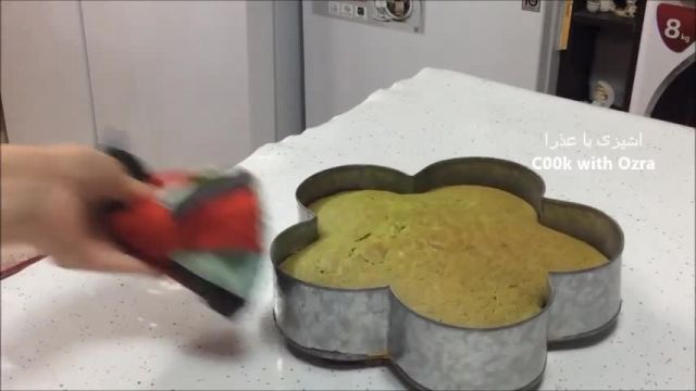 روش پخت کیک سبز سالم و رژیمی 