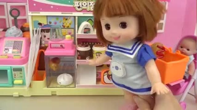 دانلود کارتون دخترانه عروسک کوچولو  این قسمت در فروشگاه بزرگ
