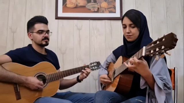اجرای دل انگیز گیتار هنرجویان استاد امیر کریمی در آموزشگاه موسیقی پارتاک اصفهان