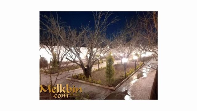 950 متر باغ ویلای مشجر دارای 82 متر ویلا در شهریار