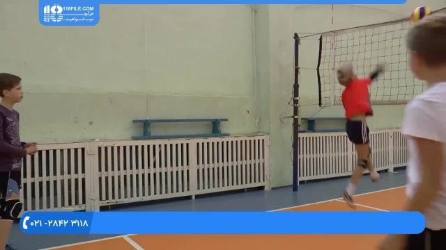 آموزش والیبال کودکان - نحوه ضربه زدن و حمله
