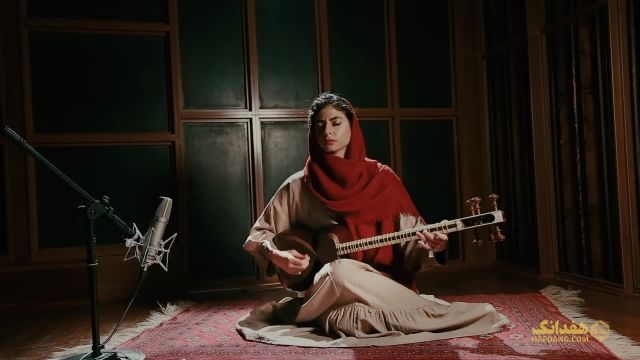  تکنوازی تار با آناهیتا رمضانی " آواز دشتی "