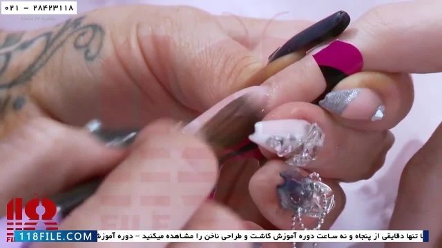  طراحی ناخن-آموزش تخصصی طراحی ناخن در ایران-ناخن اکریلیک  