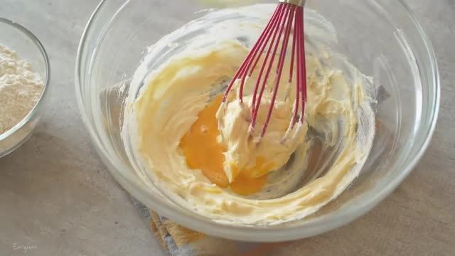 آموزش و پخت و تزیین کیک مونت بلان با ساده ترین ترفند 
