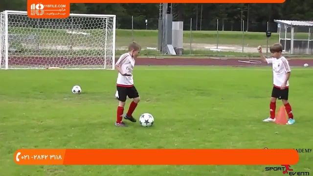 آموزش فوتبال به کودکان|آموزش تکنیک فوتبال|آموزش فوتبال(اولین تماس توپ با پا)