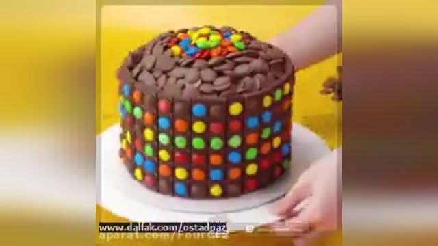 دستور تهیه و تزئین کیک تولد با پاپ ایت