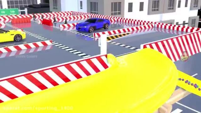 دانلود انیمیشن ماشین بازی این قسمت :  توپ فوتبال رنگی و ماشین اسپرت در مسیر چند 