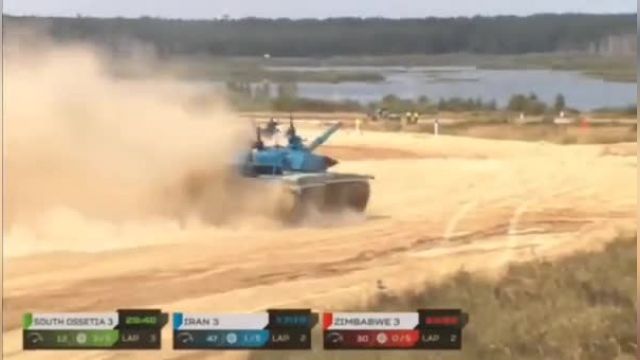 لحظه پیچیدن تانک آبی ارتش ایران مقابل تانک زیمباوه در مسابقات بیاتلون تانک 2022