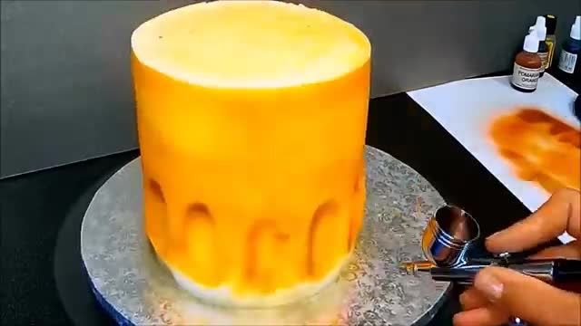 چند ایده حرفه ای  تزیین کیک با خمیر فوندانت