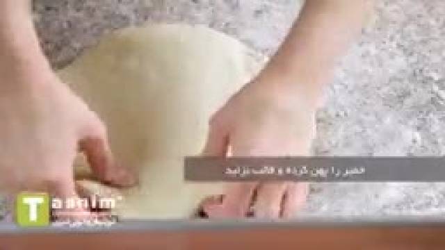 روش پخت نان شیرین دارچینی در خننه 