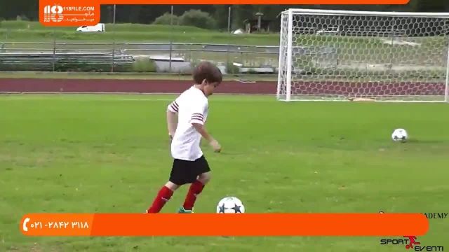 آموزش فوتبال به کودکان - آموزش حرکت با توپ