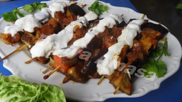 طرز پخت بانجان سیاه با طعم و عطر خفن و بینظیر 