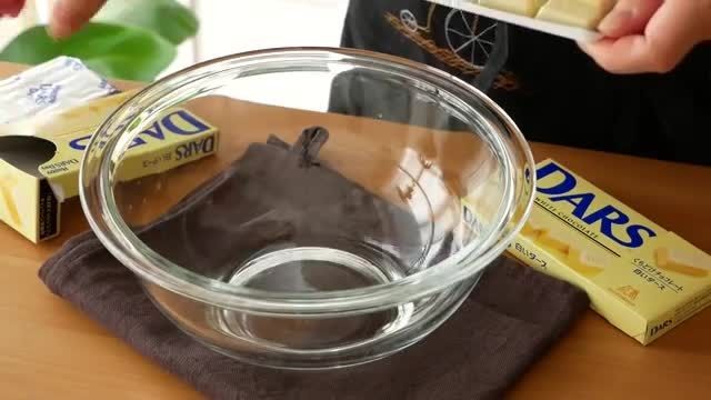 آموزش پخت شیرینی برونی شکلاتی با روغن گیاهی با پختی سریع و آسان