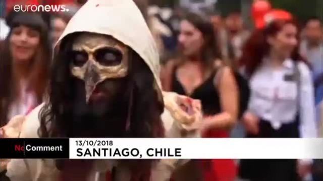 رژه سالیانه زامبی ها در شیلی !
