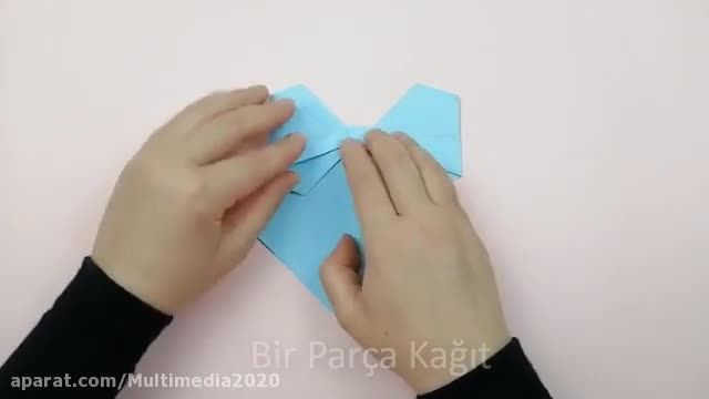 پاپیون های زیبا کاغذی برای تزئین روی دیوار بساز