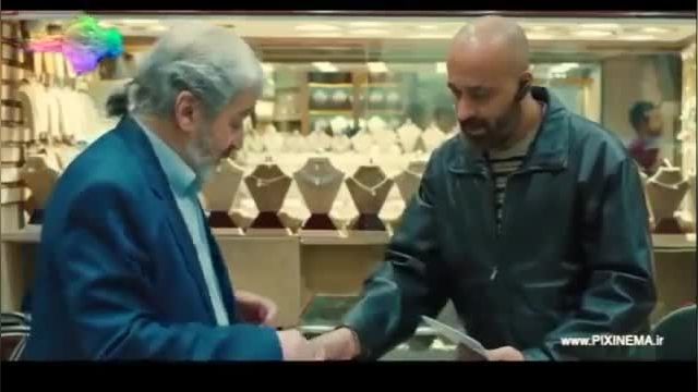 کلیپ جالب از سکانس تیتراژ ابتدایی و دزدن طلا‌ توسط سارقین در فیلم حمال طلا
